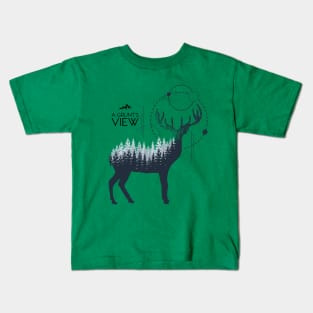 A  DEER IN THE IN WOODS Kids T-Shirt